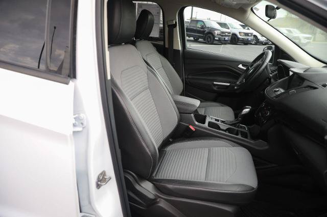 Certified 2019 Ford Escape SE FWD image 27