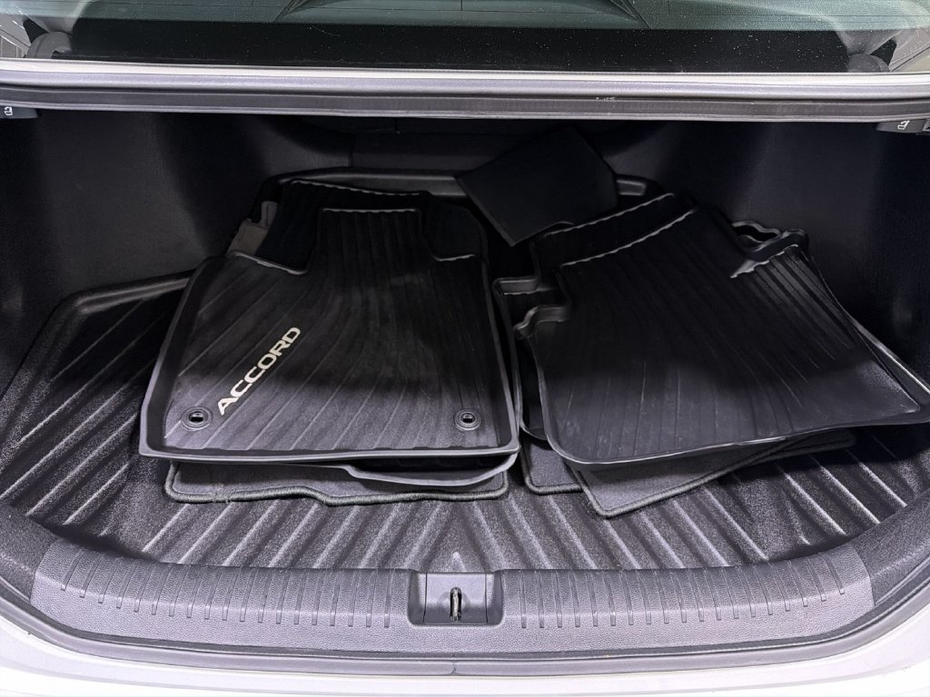 Used 2025 Honda Accord Sport image 24
