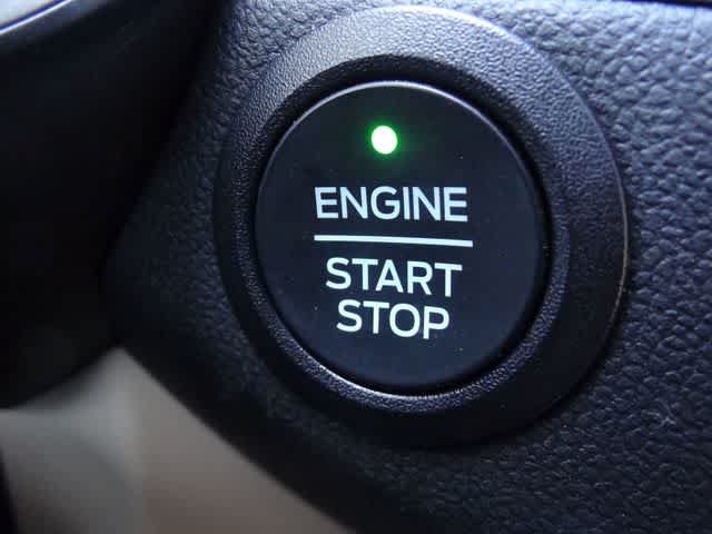 Certified 2022 Ford Escape SEL w/ Technology Package AWD/4WD image 22