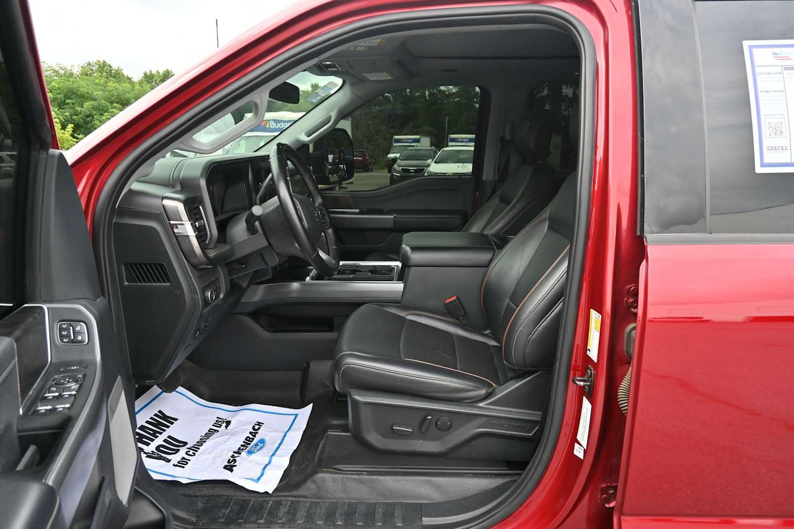 Certified 2025 Ford F350 Lariat w/ Lariat Ultimate Package AWD/4WD image 25