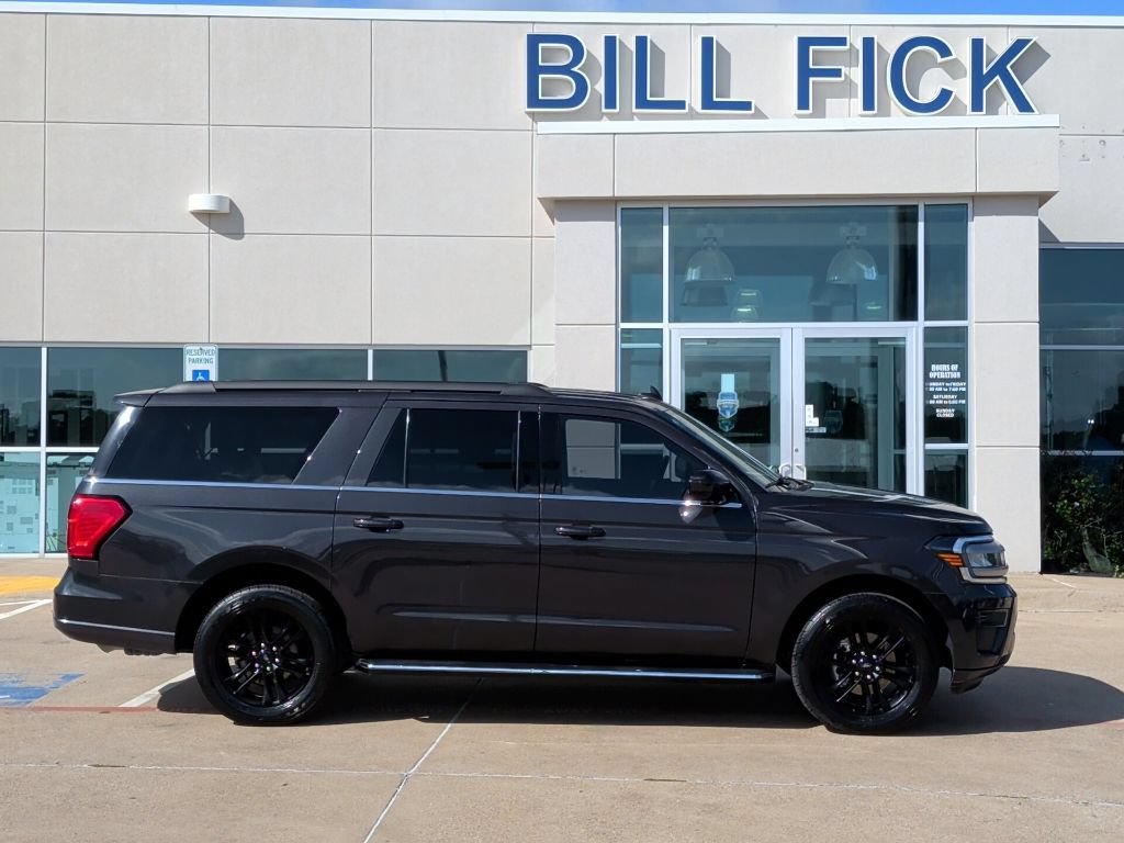 Certified 2023 Ford Expedition Max XLT RWD image 2