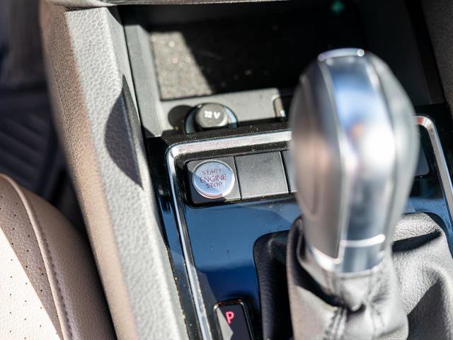 Used 2017 Volkswagen Jetta SEL image 30