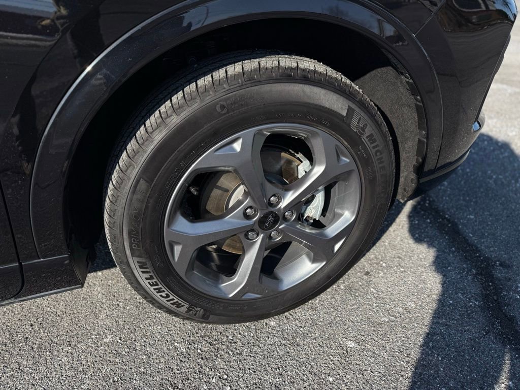 Certified 2023 Ford Escape ST-Line w/ Tech Pack #1 image 10