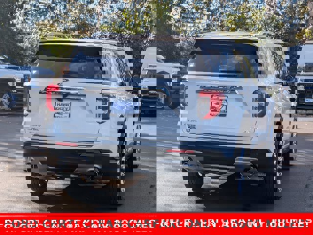 Certified 2023 Ford Explorer Limited image 3
