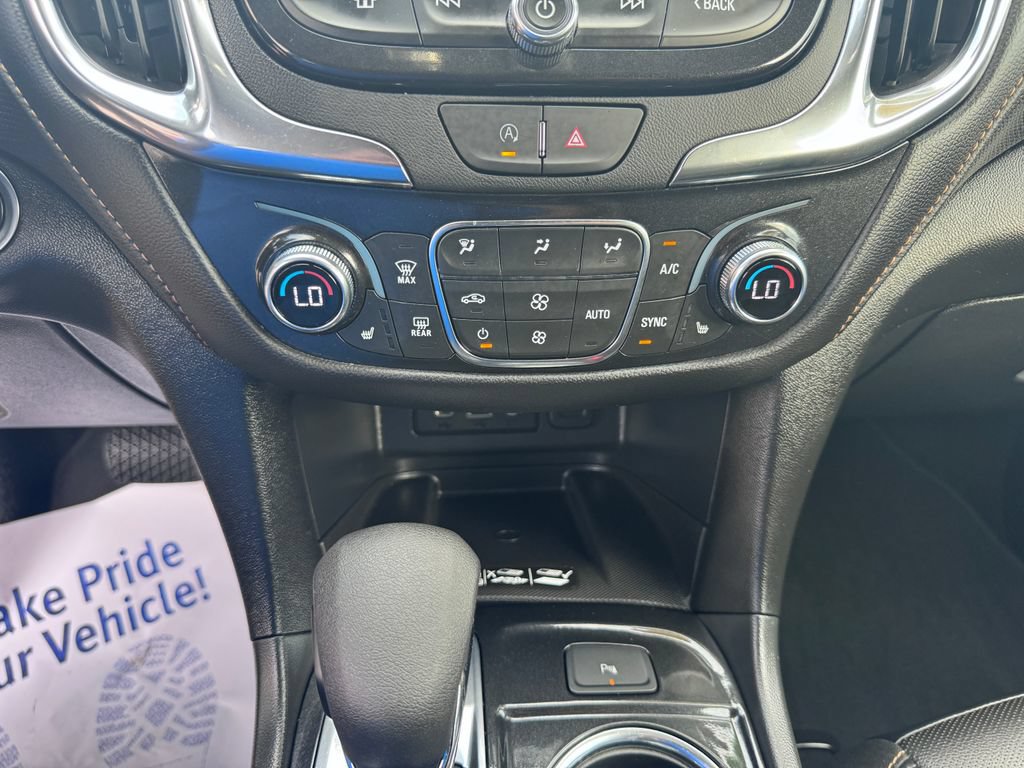 Used 2023 Chevrolet Equinox Premier AWD/4WD image 20