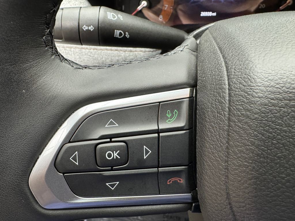 Used 2022 Jeep Compass Latitude image 16