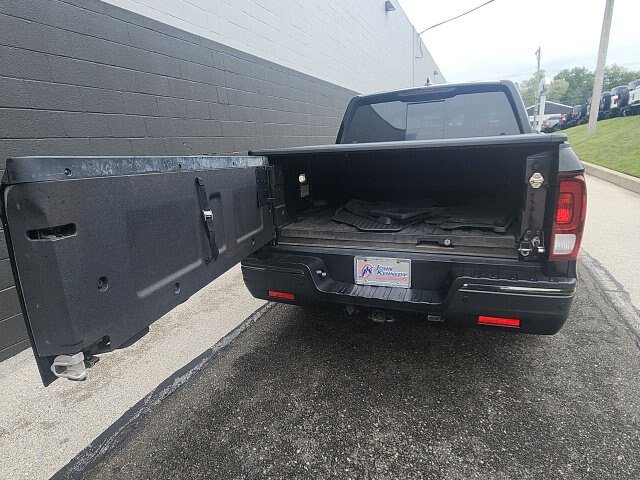 Used 2020 Honda Ridgeline Black Edition image 19