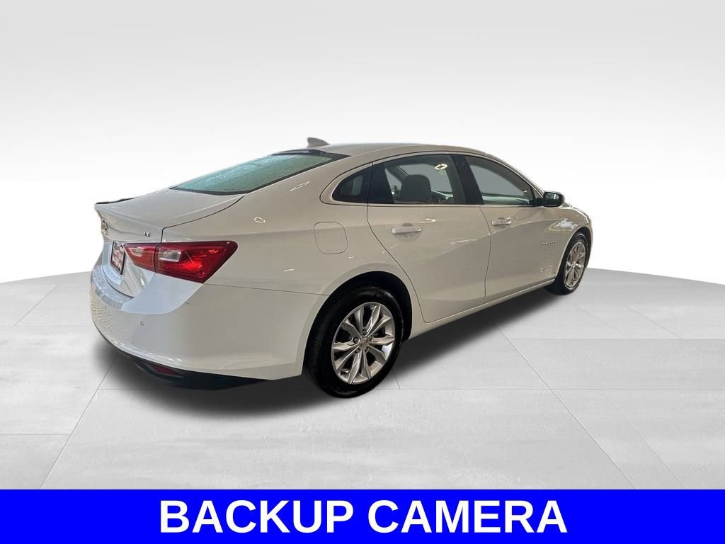 Used 2025 Chevrolet Malibu LT image 4