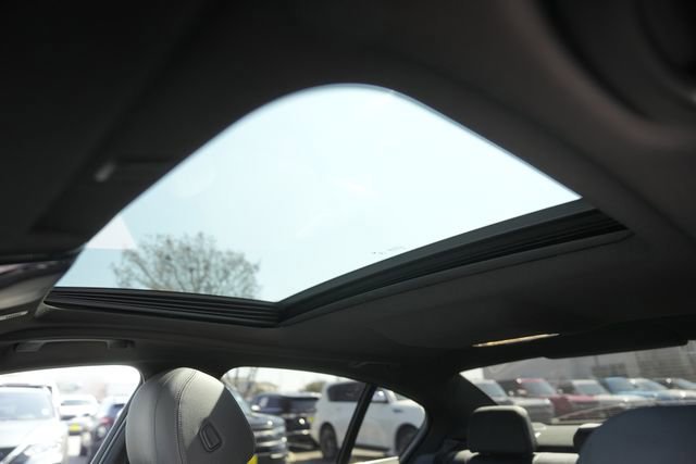 Used 2021 BMW 530i 530i image 11