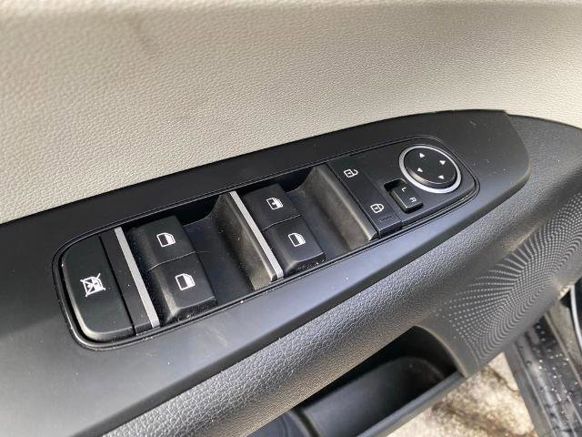 Used 2022 Kia Forte LXS w/ LXS Technology Package image 13