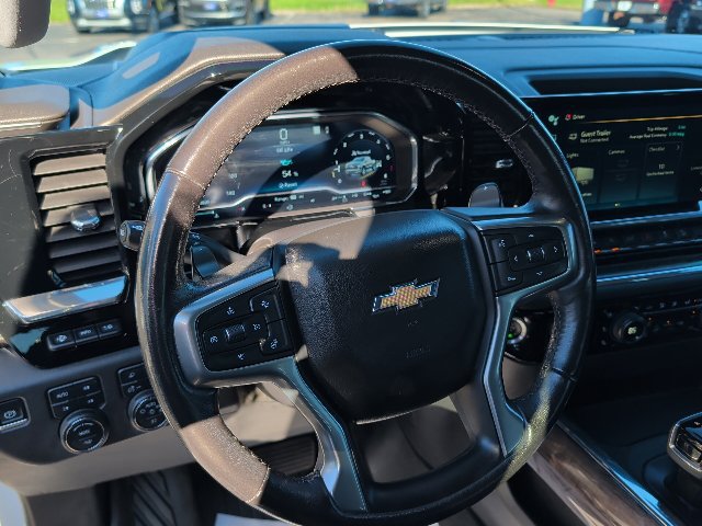 Used 2023 Chevrolet Silverado 1500 LTZ w/ Technology Package AWD/4WD image 20