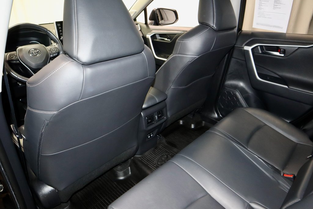 Used 2019 Toyota RAV4 Limited w/ Advanced Technology Package image 22