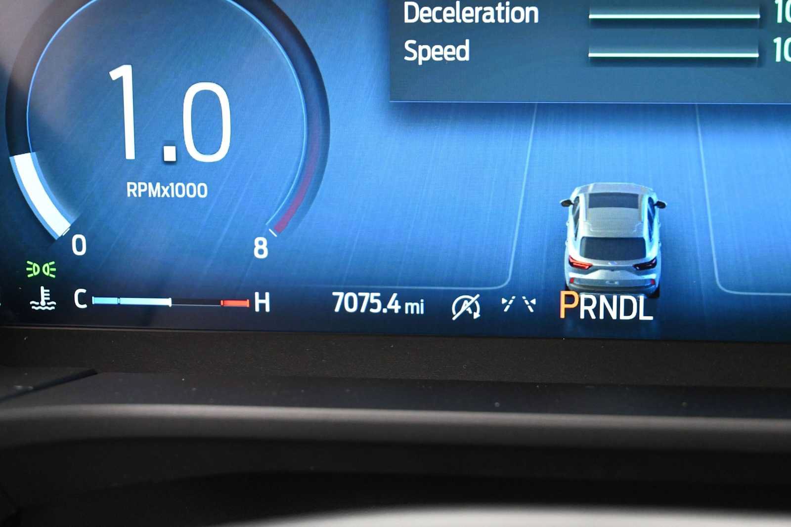 Certified 2025 Ford Escape ST-Line Elite w/ Premium Technology Package AWD/4WD image 38