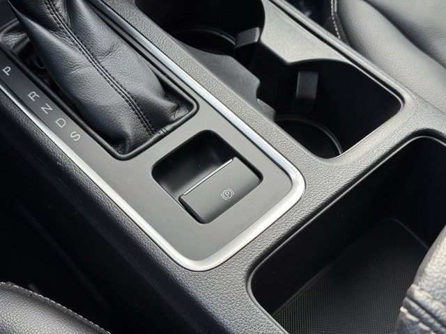 Certified 2019 Ford Escape Titanium image 17