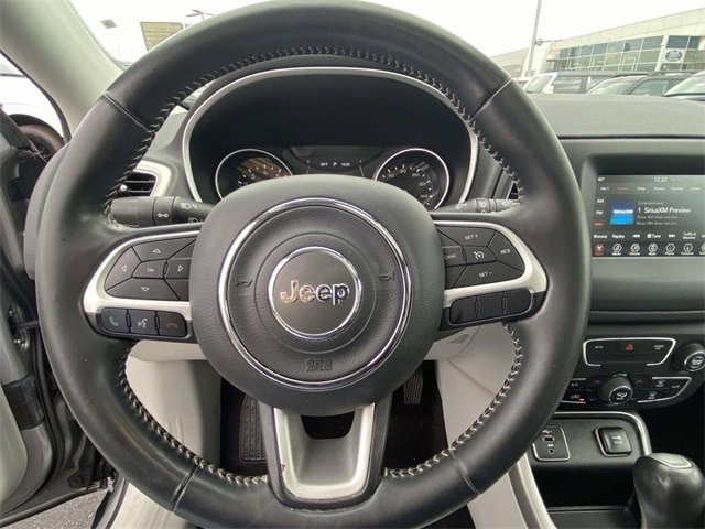 Used 2019 Jeep Compass Latitude FWD image 19