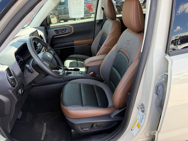 Certified 2024 Ford Bronco Sport Outer Banks w/ Tech Package AWD/4WD image 28