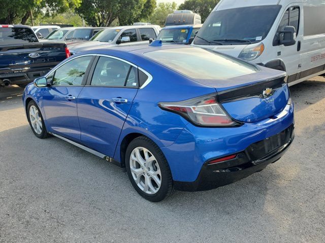 Used 2017 Chevrolet Volt Premier w/ Driver Confidence II Package FWD image 4
