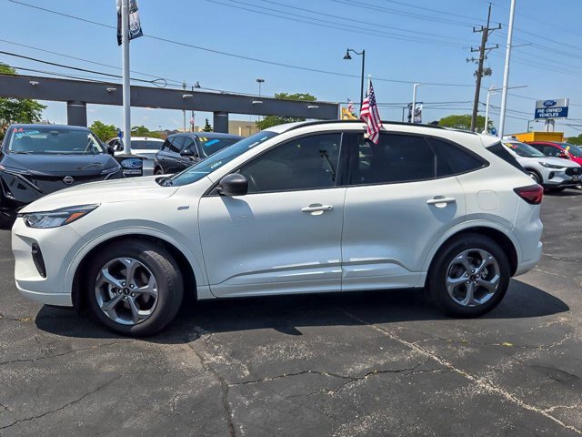 Certified 2024 Ford Escape ST-Line w/ Tech Pack #1 FWD image 6