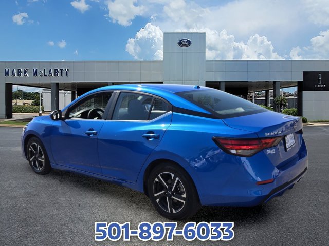 Used 2024 Nissan Sentra SV FWD image 3