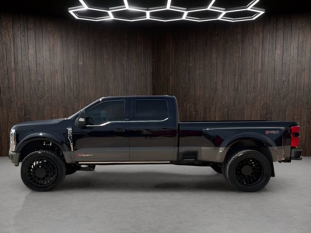 Certified 2026 Ford F450 King Ranch w/ FX4 Off-Road Package AWD/4WD image 4