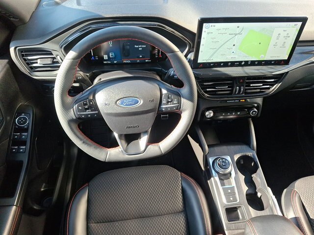 Certified 2023 Ford Escape ST-Line w/ Tech Pack #1 AWD/4WD image 13