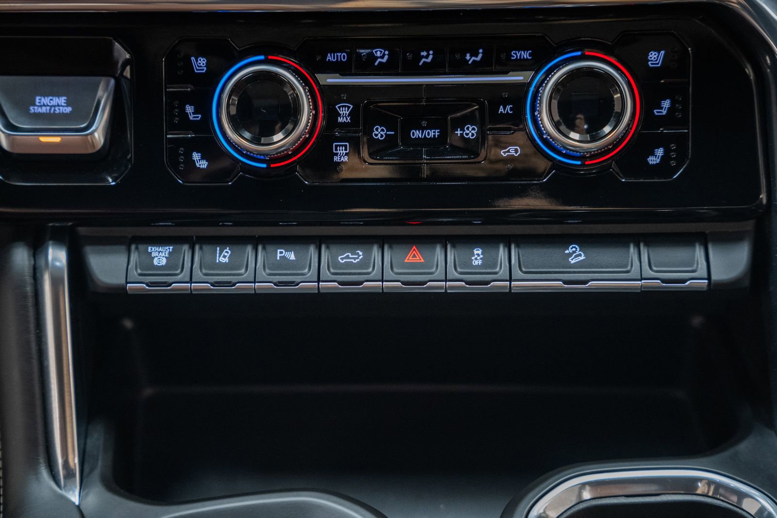 Used 2024 GMC Sierra 2500 Denali Ultimate image 28