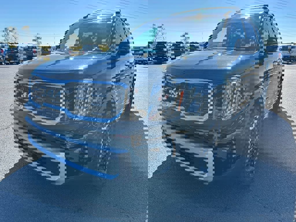 Used 2024 Kia Telluride S w/ S Sunroof Package image 4