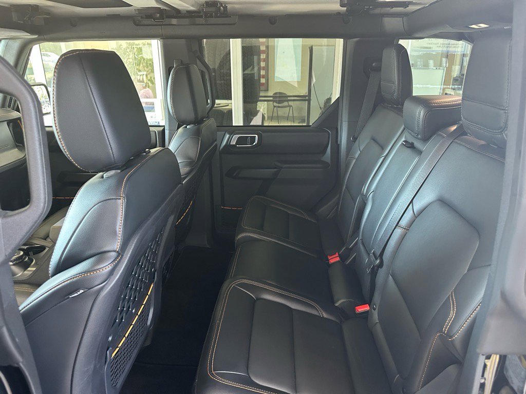Certified 2024 Ford Bronco Badlands image 24