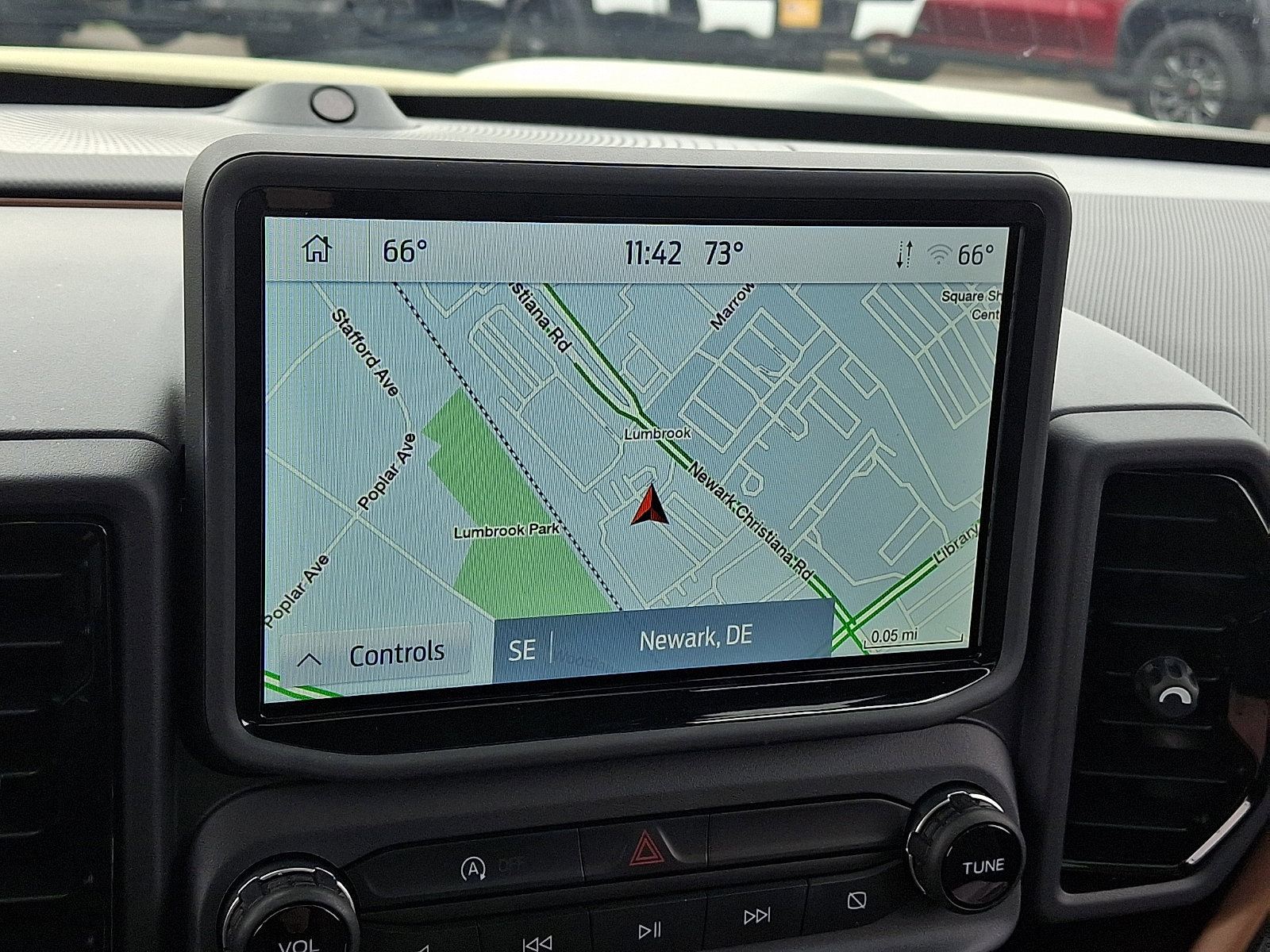 Certified 2023 Ford Bronco Sport Outer Banks w/ Tech Package AWD/4WD image 24