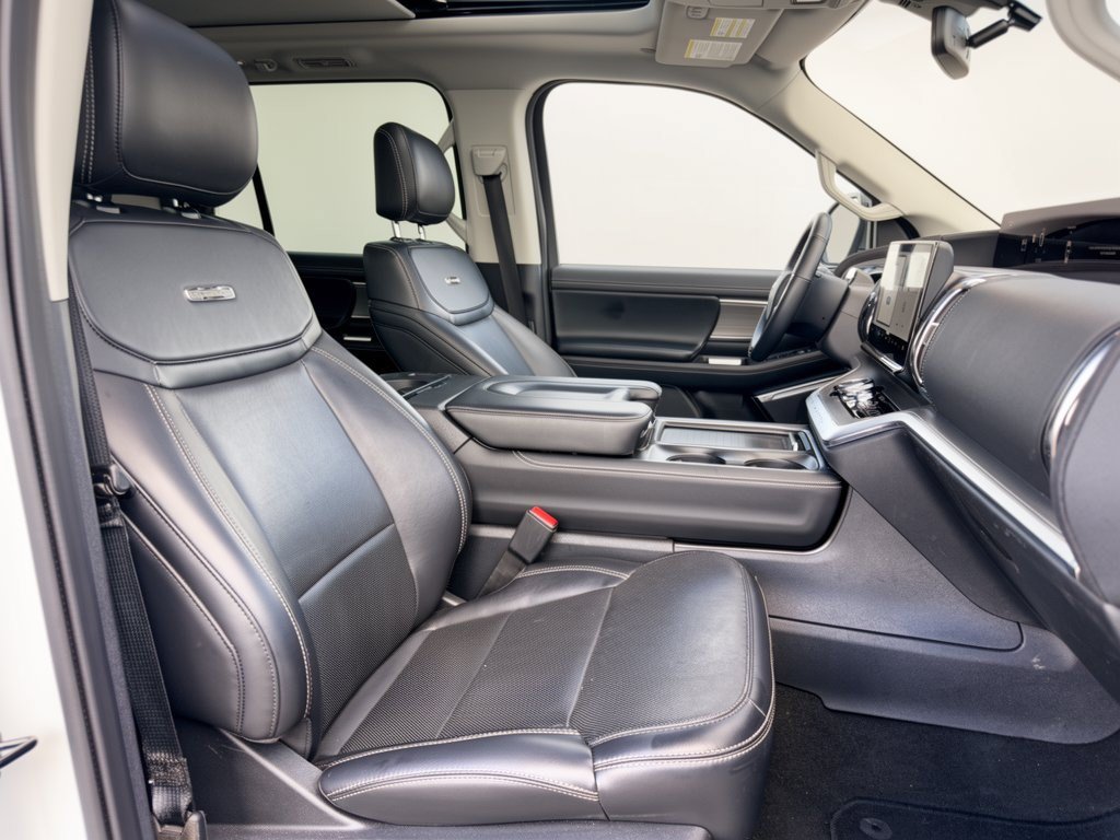Certified 2025 Ford Expedition Max Platinum AWD/4WD image 30
