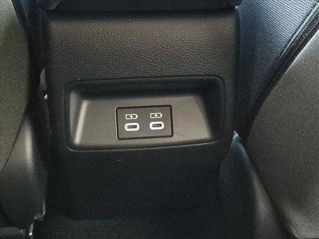 Used 2025 Toyota Corolla LE FWD image 16