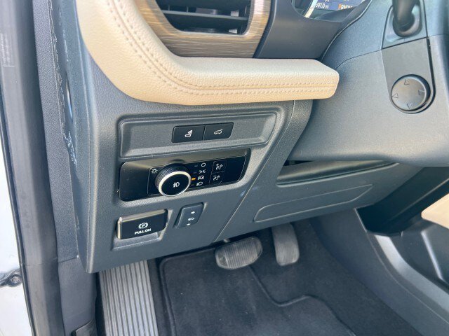 Certified 2024 Ford Expedition Limited AWD/4WD image 11
