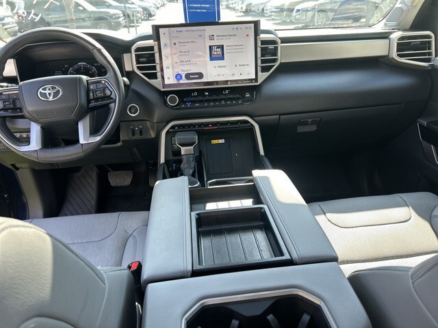 Used 2024 Toyota Tundra Limited AWD/4WD image 28