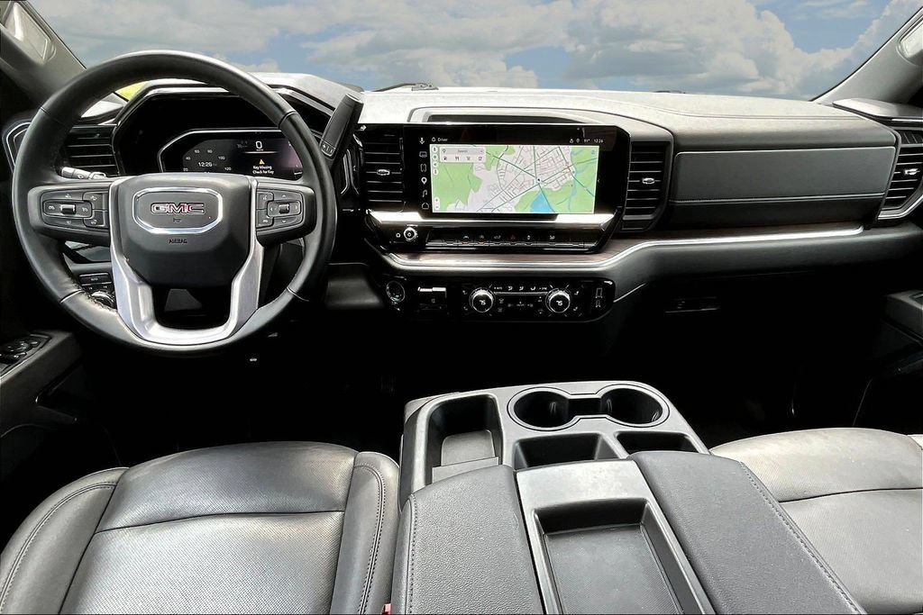 Used 2026 GMC Sierra 1500 SLT AWD/4WD image 10