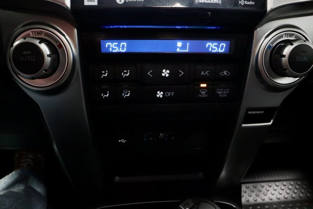 Used 2023 Toyota 4Runner Limited image 30