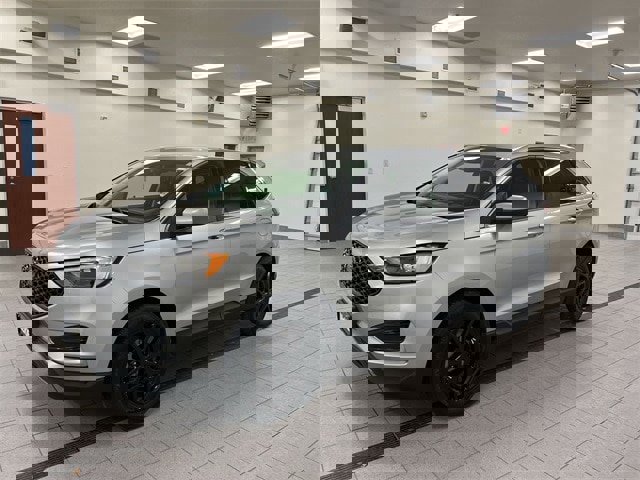 Certified 2023 Ford Edge SEL image 4