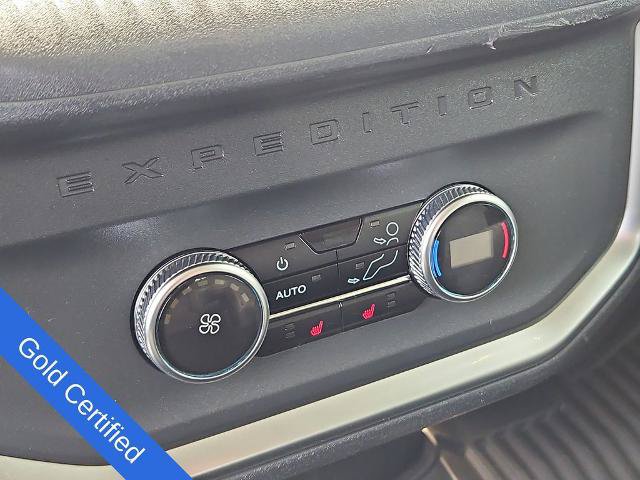 Certified 2025 Ford Expedition Platinum AWD/4WD image 17