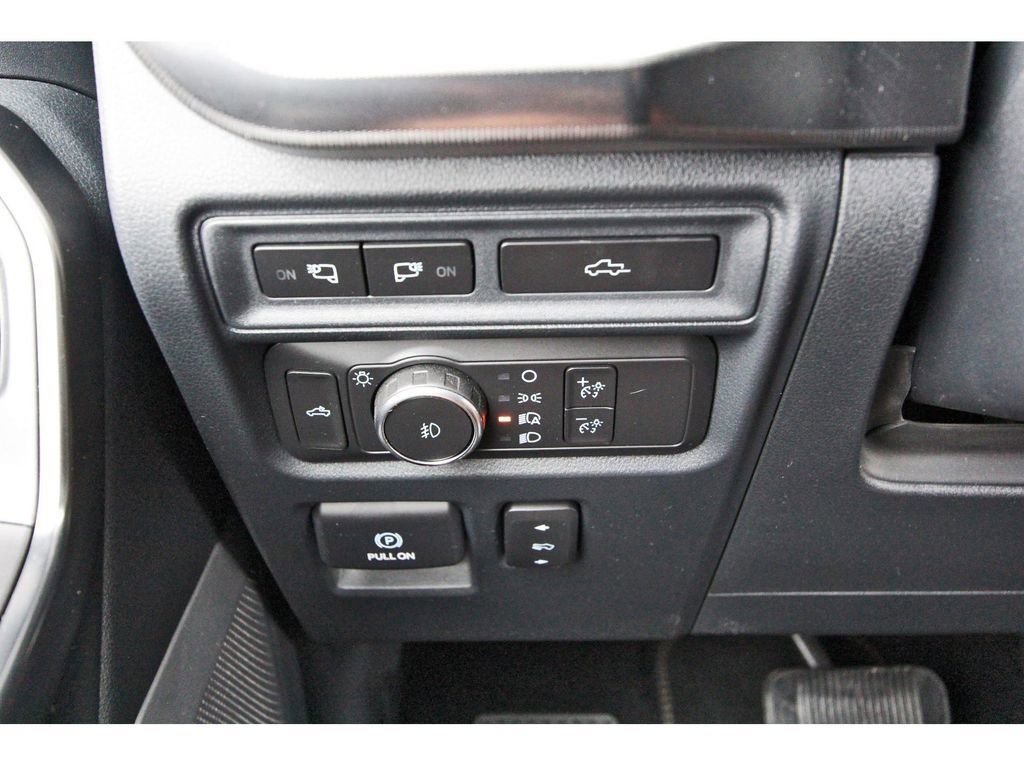 Certified 2022 Ford F150 Platinum w/ Equipment Group 701A High AWD/4WD image 19