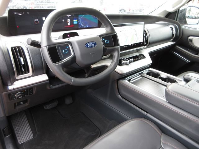 Certified 2025 Ford Expedition Max Active image 14