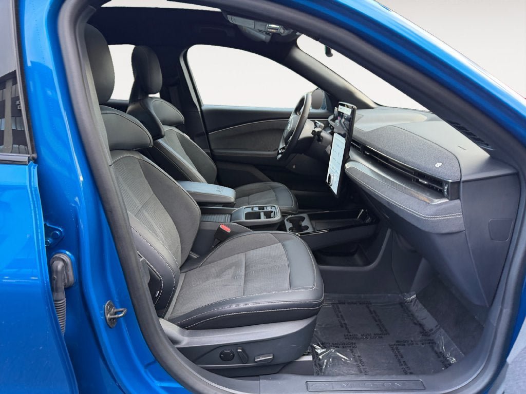 Certified 2025 Ford Mustang Mach-E GT AWD/4WD image 25