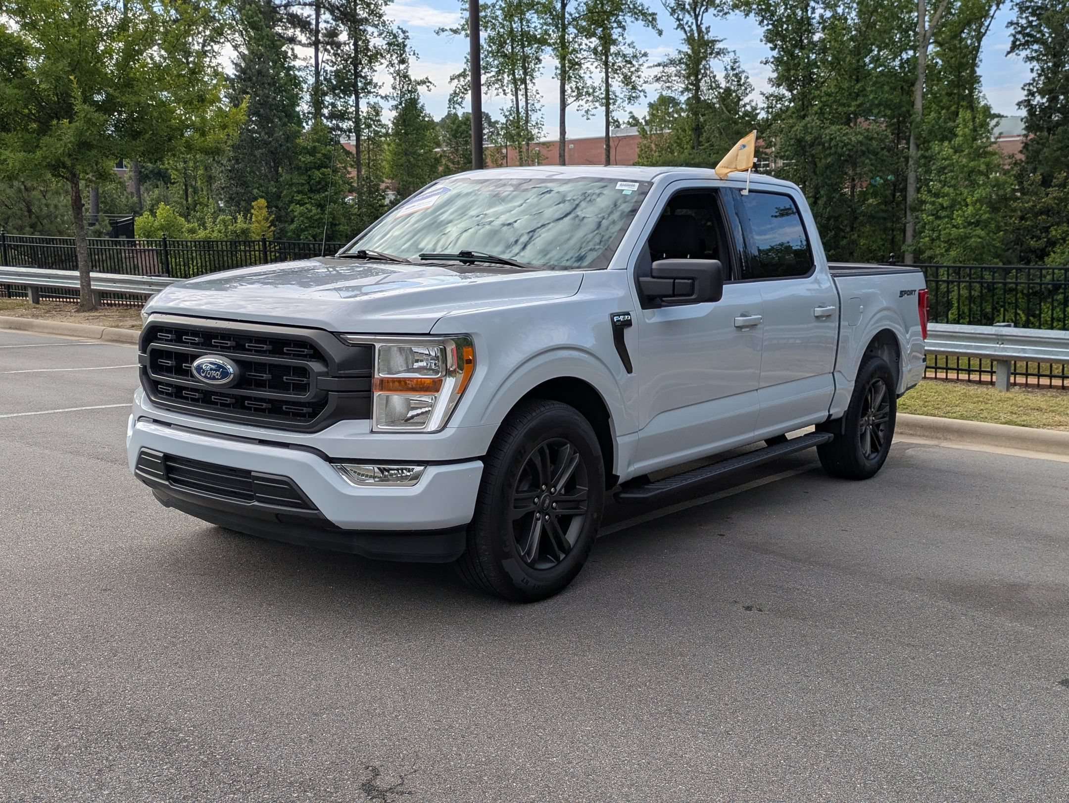 Certified 2022 Ford F150 XLT w/ Equipment Group 301A Mid RWD image 8