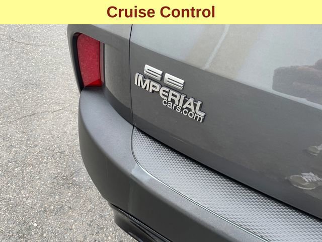 Certified 2021 Ford Escape SE w/ SE Sport Appearance Package image 15