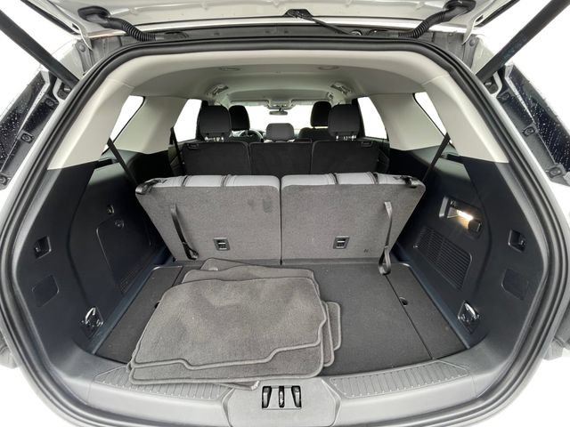 Certified 2025 Ford Explorer Active AWD/4WD image 19