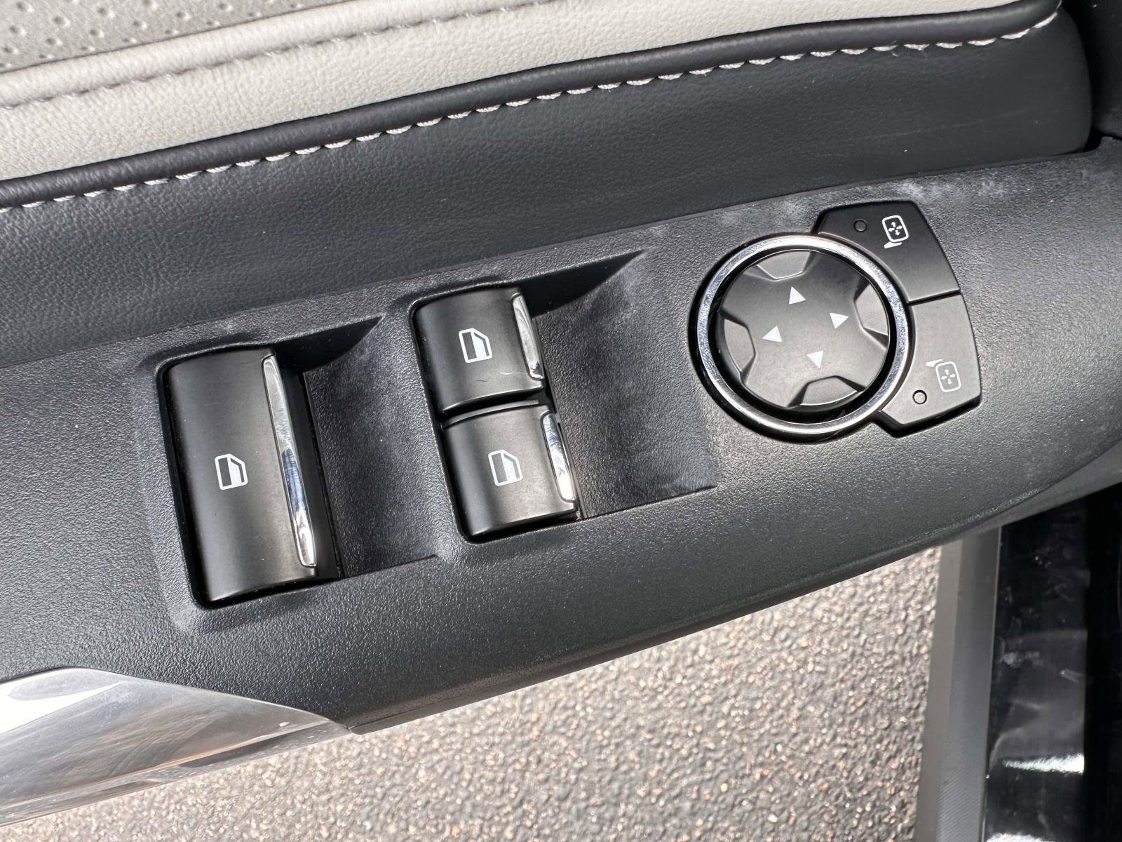 Certified 2024 Ford Mustang Premium image 10