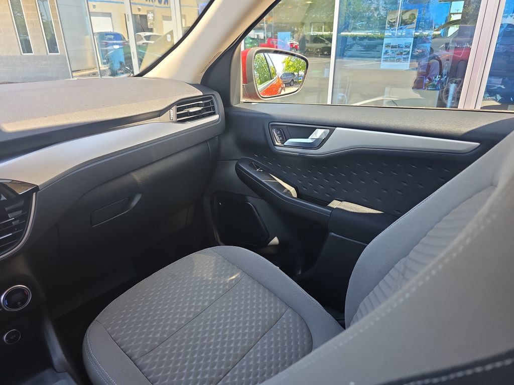 Certified 2020 Ford Escape SE FWD image 22