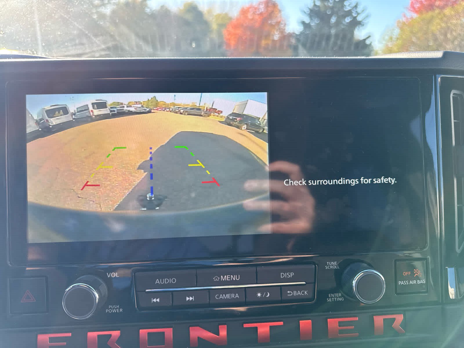 Used 2026 Nissan Frontier 4x4 Crew Cab image 12