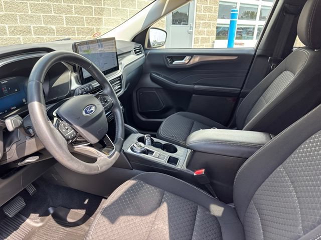 Certified 2023 Ford Escape Active w/ Tech Pack #2 AWD/4WD image 17