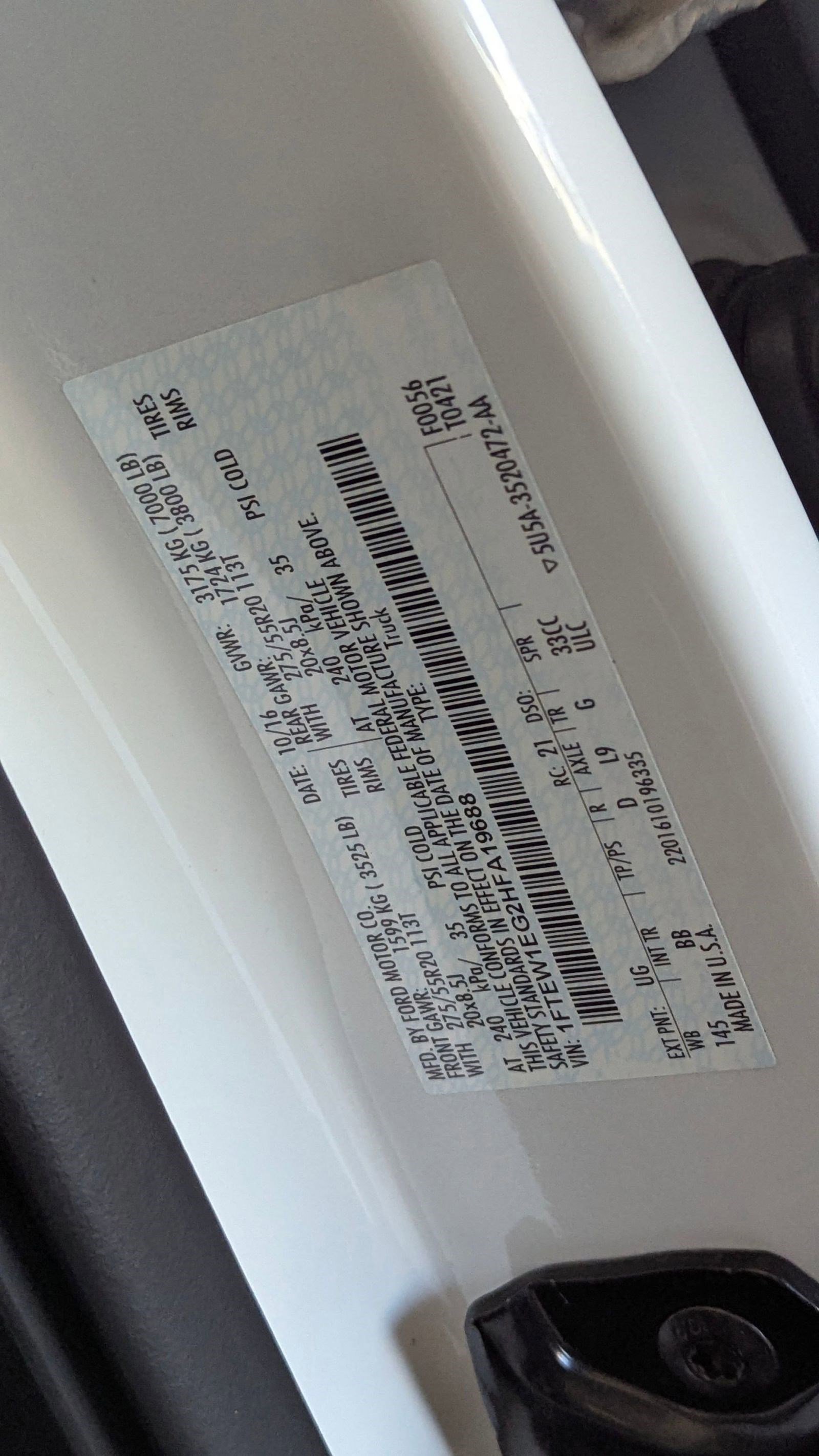 Certified 2017 Ford F150 Platinum w/ Equipment Group 701A Luxury image 20