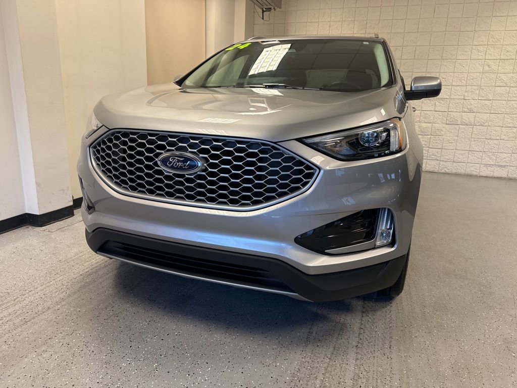 Certified 2024 Ford Edge SEL w/ Convenience Package AWD/4WD image 36