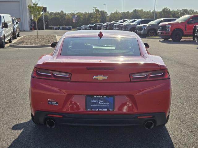 Used 2017 Chevrolet Camaro LT RWD image 6